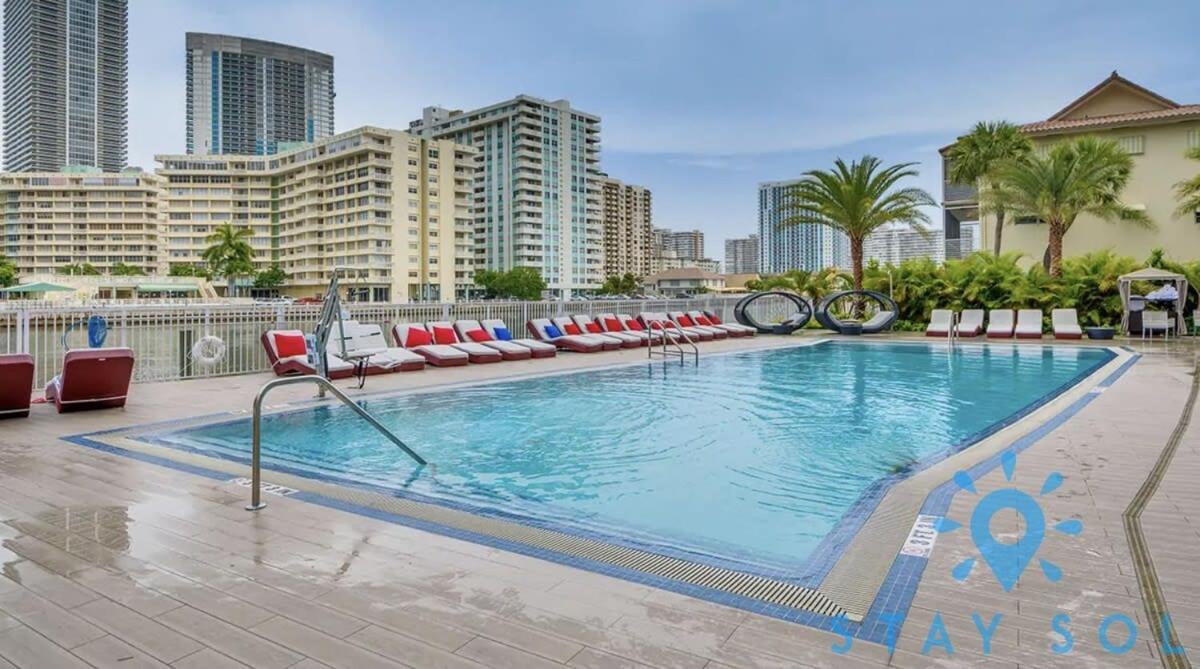 Готель Spectacular View Wbalcony Pool Галландейл-Біч Екстер'єр фото